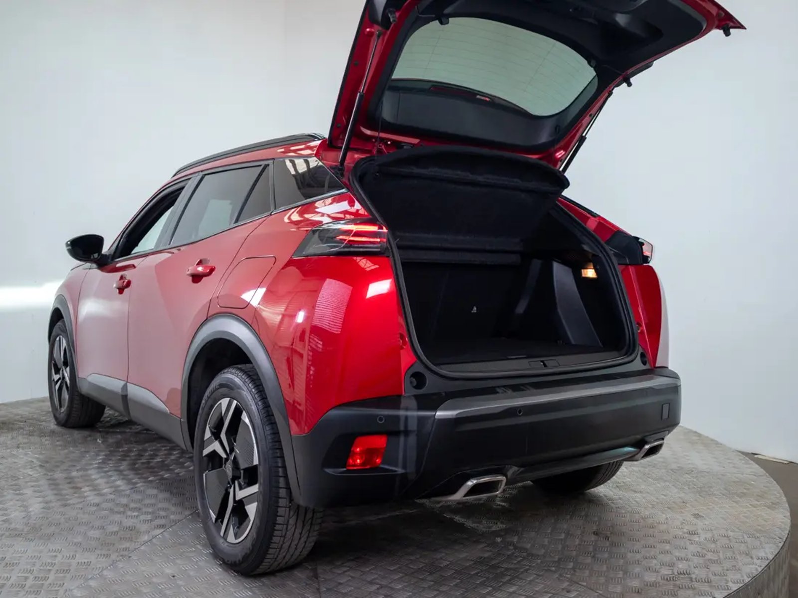 Peugeot 2008 2024 - Imagen 10 de 20