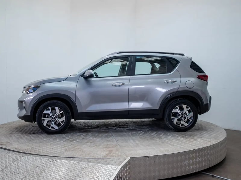 Kia SONET 2023 - Imagen 4 de 19