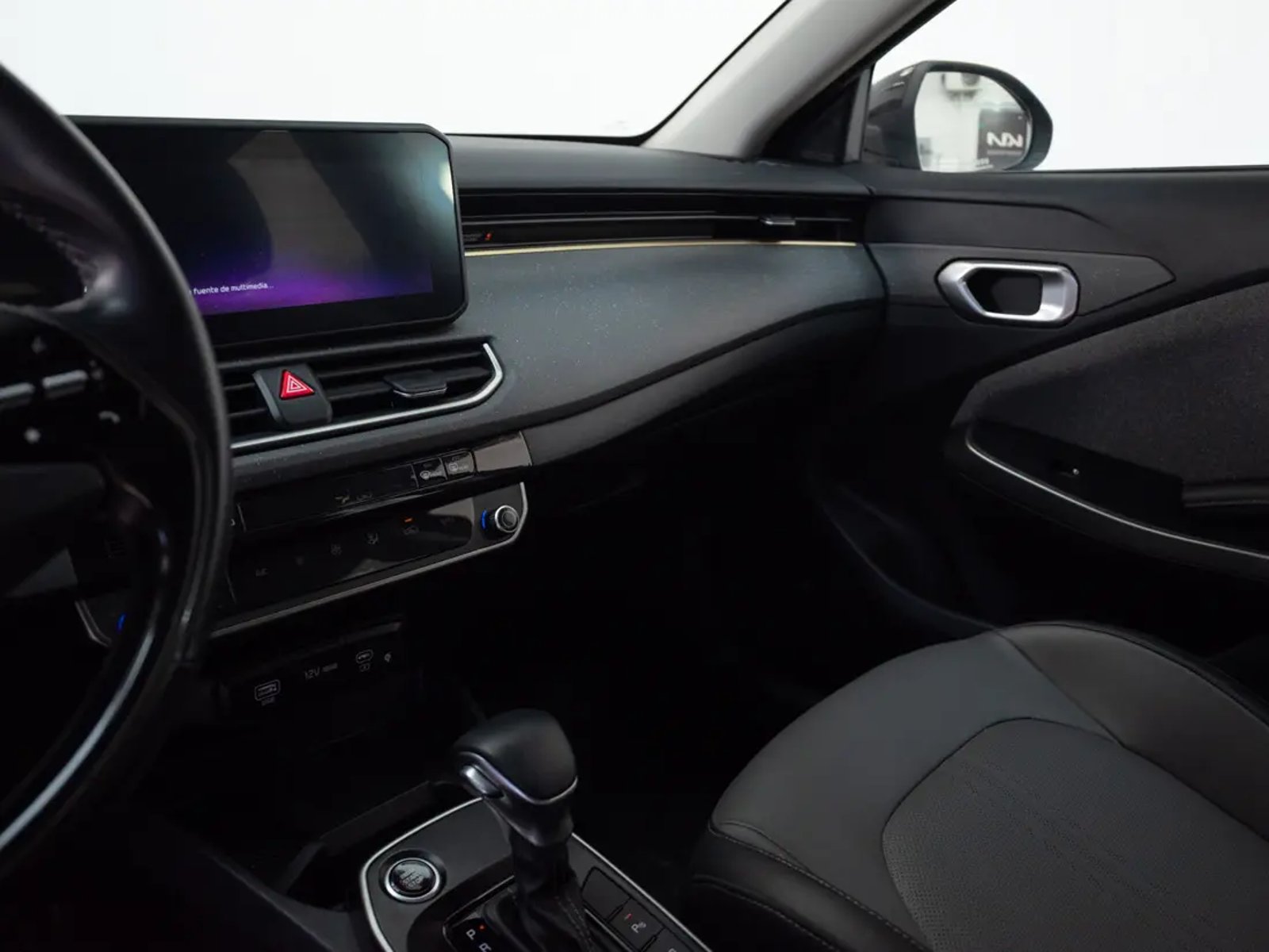 Kia K3 Cross 2025 - Imagen 12 de 20