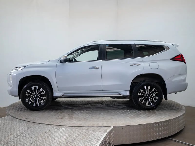 Mitsubishi MONTERO SPORT 2022 - Imagen 4 de 20