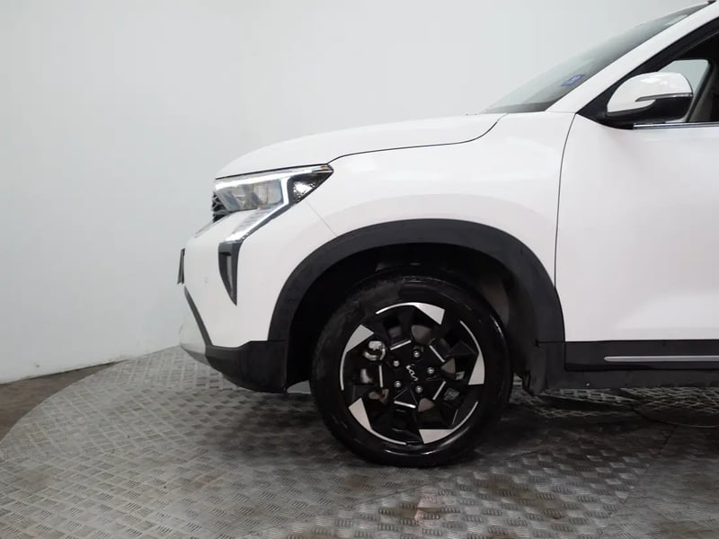 Kia SONET 2024 - Imagen 17 de 20