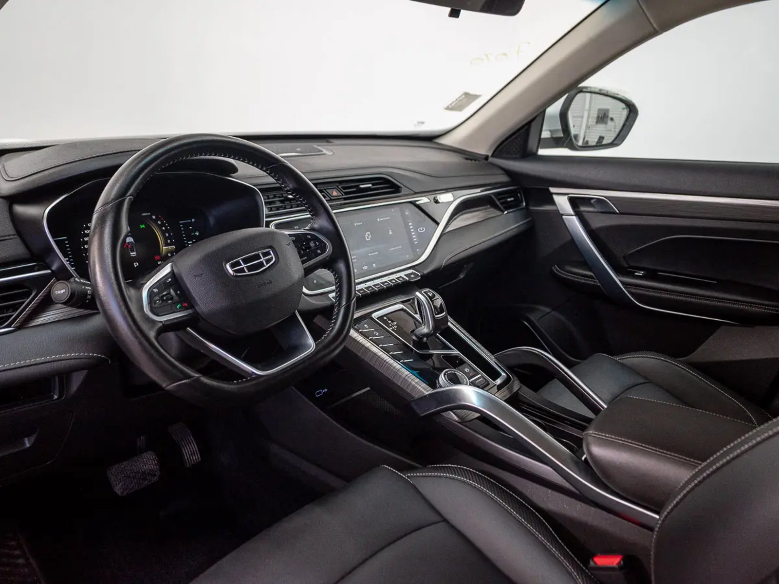 GEELY AZKARRA 2022 - Imagen 9 de 16