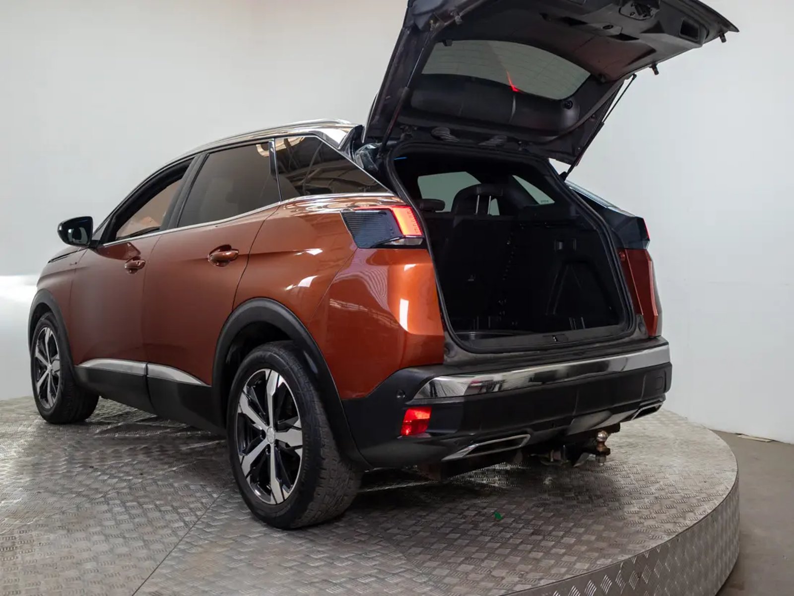 PEUGEOT 3008 2018 - Imagen 7 de 11