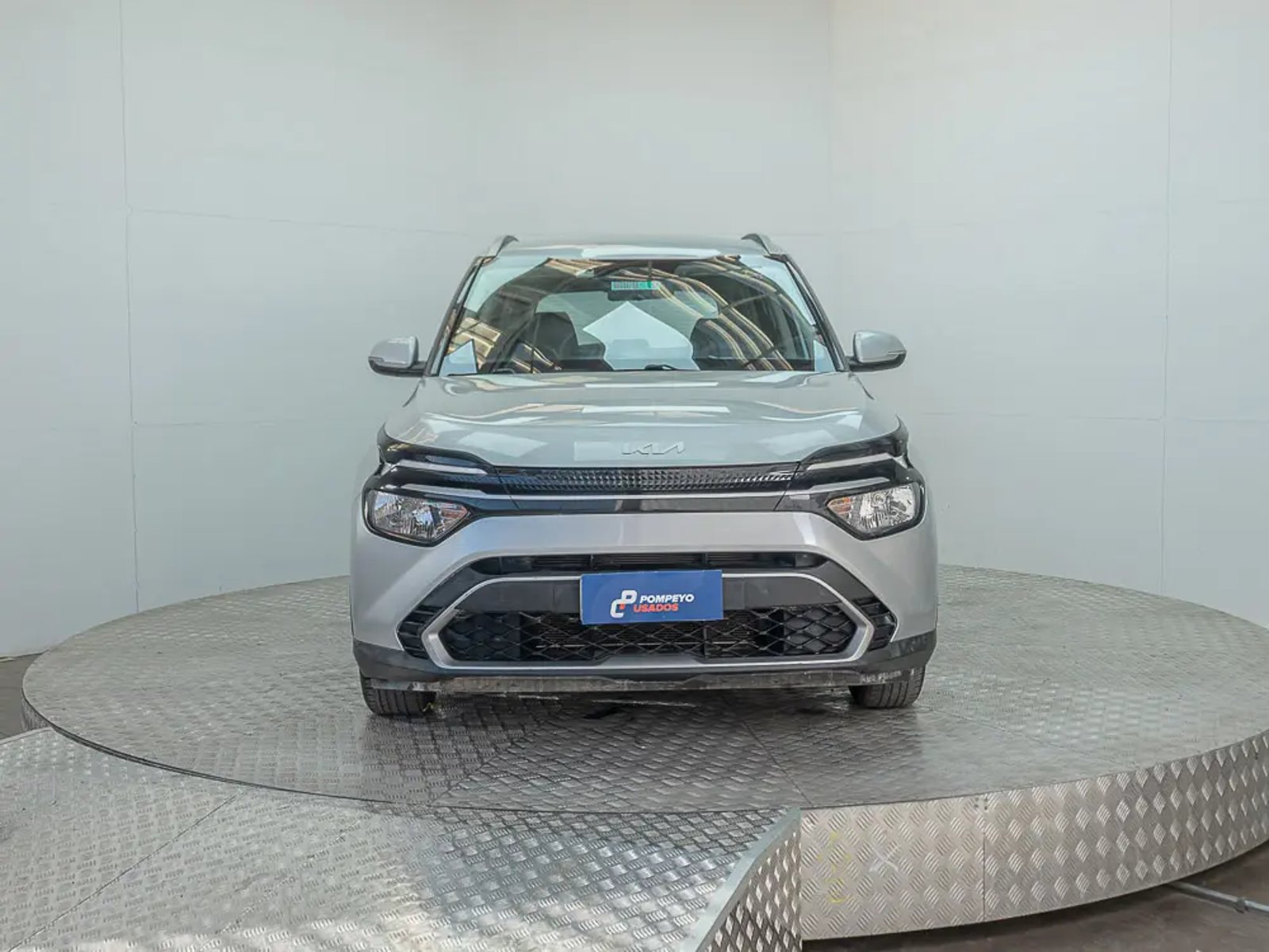 KIA CARENS 2023 - Imagen 3 de 15