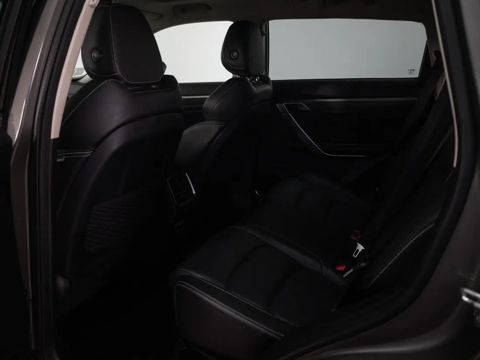 GEELY AZKARRA 2022 - Imagen 14 de 19