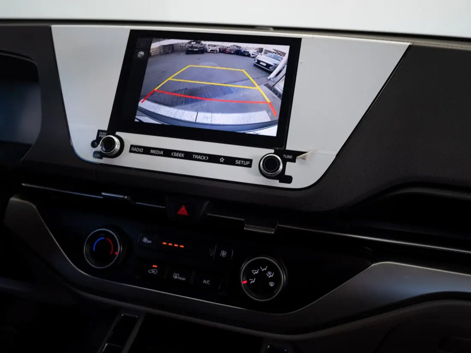Kia CARENS 2024 - Imagen 20 de 20
