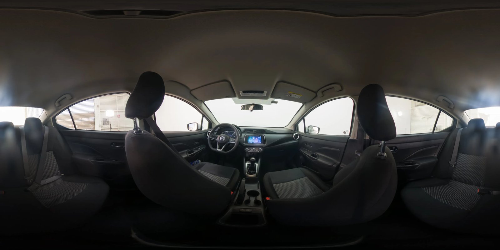 Nissan VERSA 2021 - Imagen 16 de 19