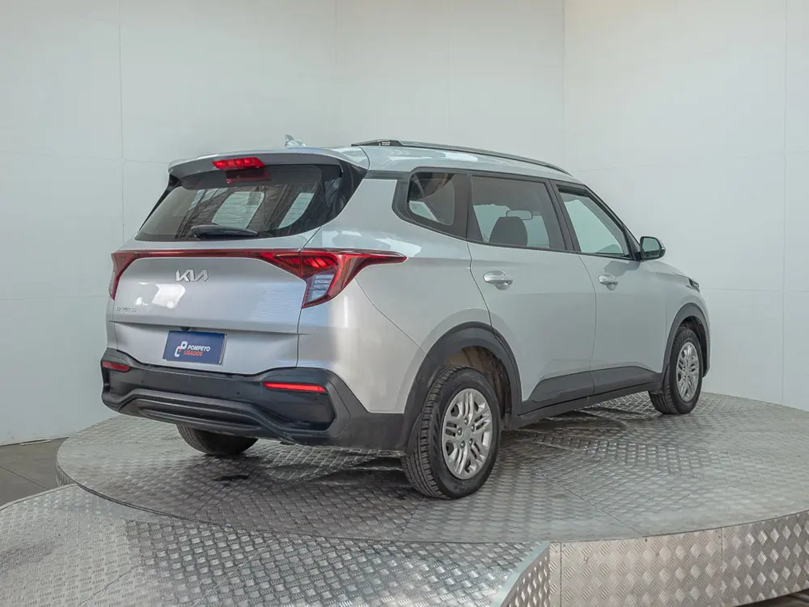 KIA CARENS 2023 - Imagen 7 de 15