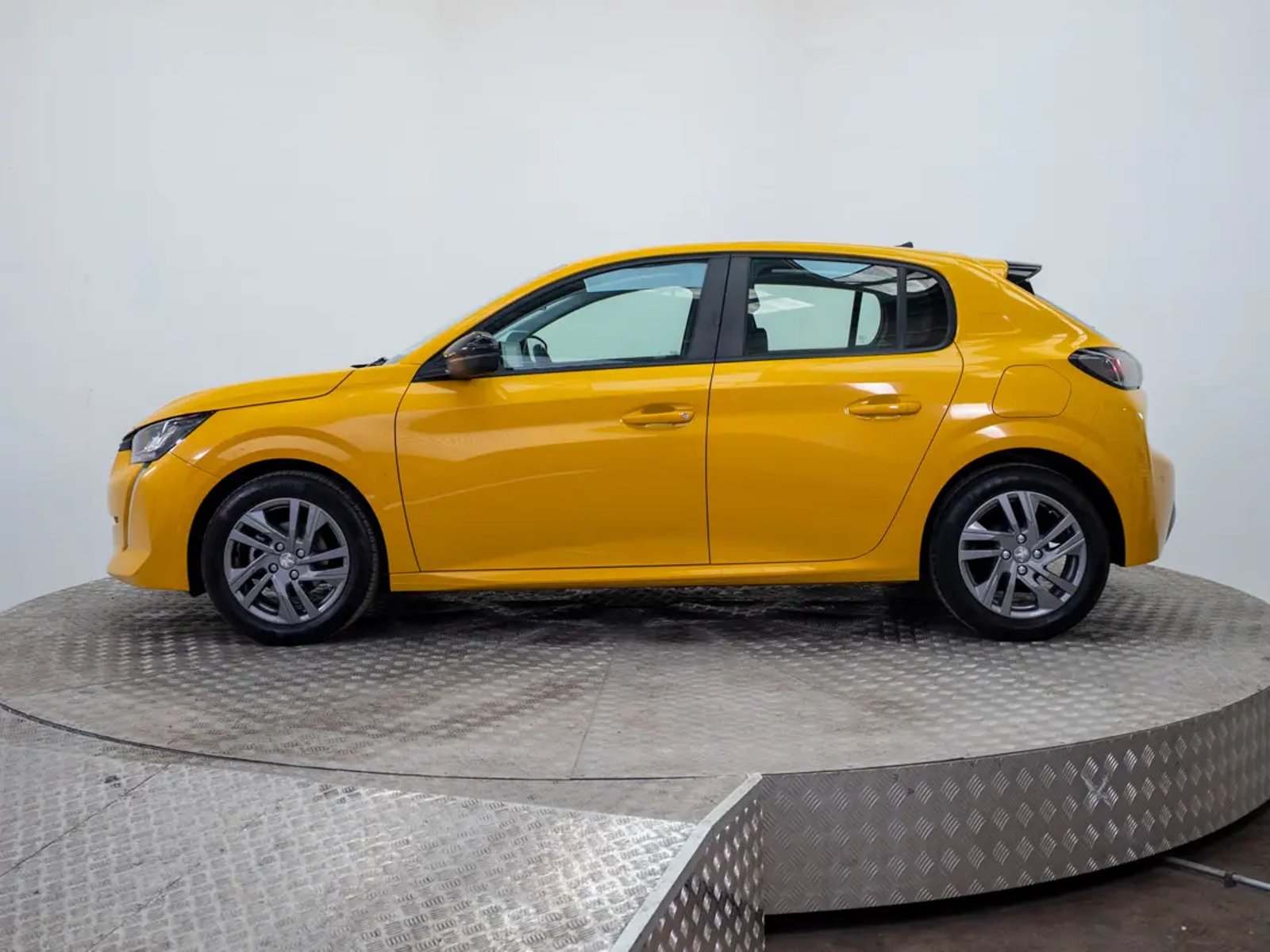 Peugeot 208 2024 - Imagen 4 de 20