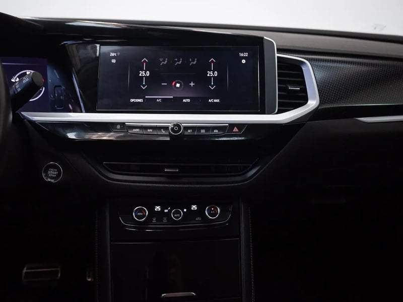 Opel GRANDLAND 2024 - Imagen 16 de 18