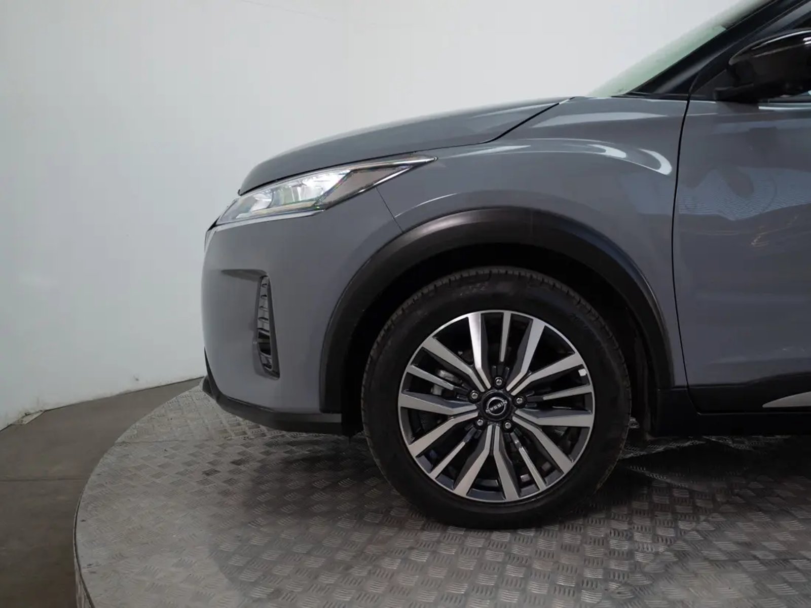NISSAN KICKS 2024 - Imagen 13 de 18