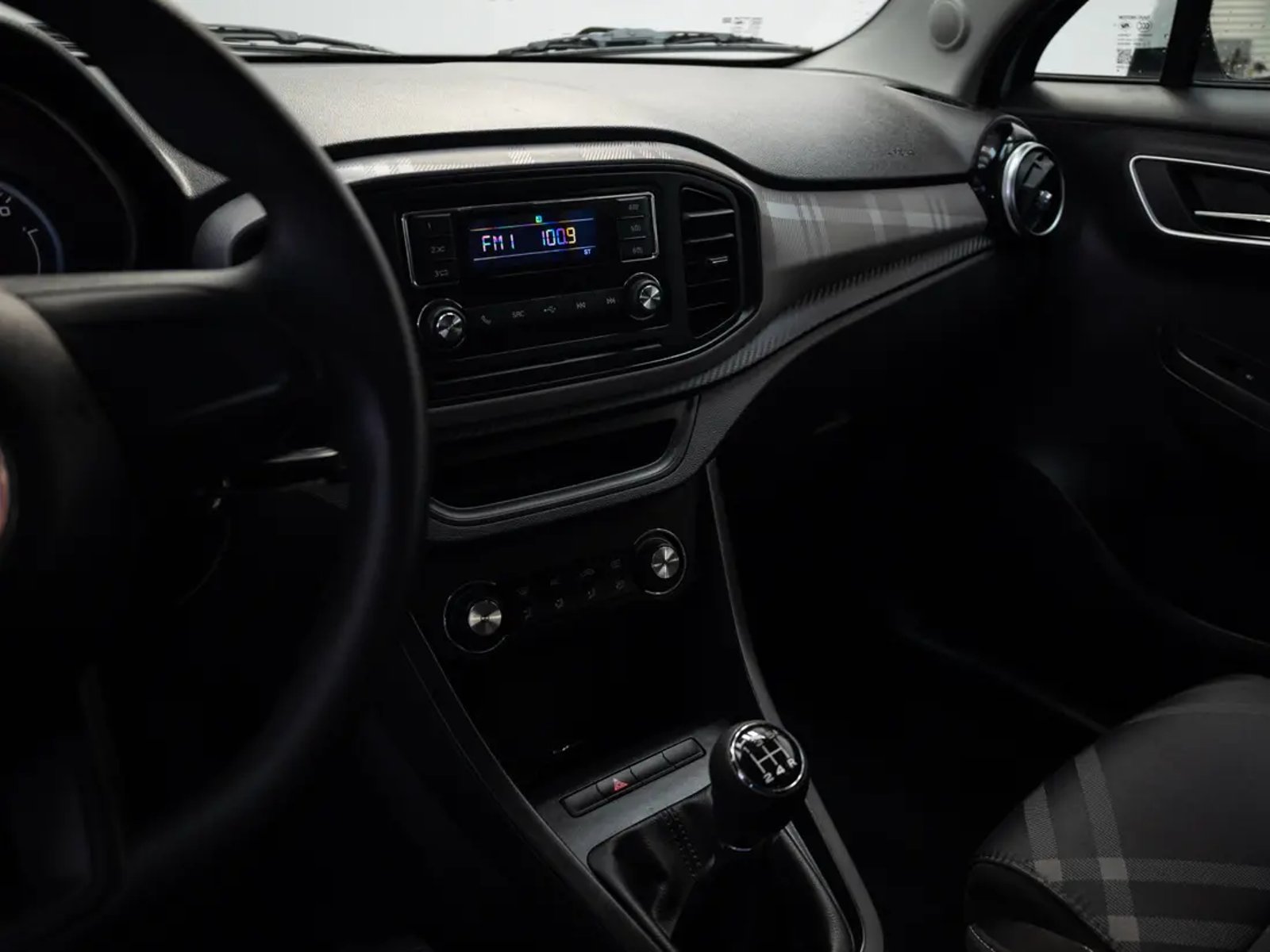 MG 3 2022 - Imagen 12 de 18