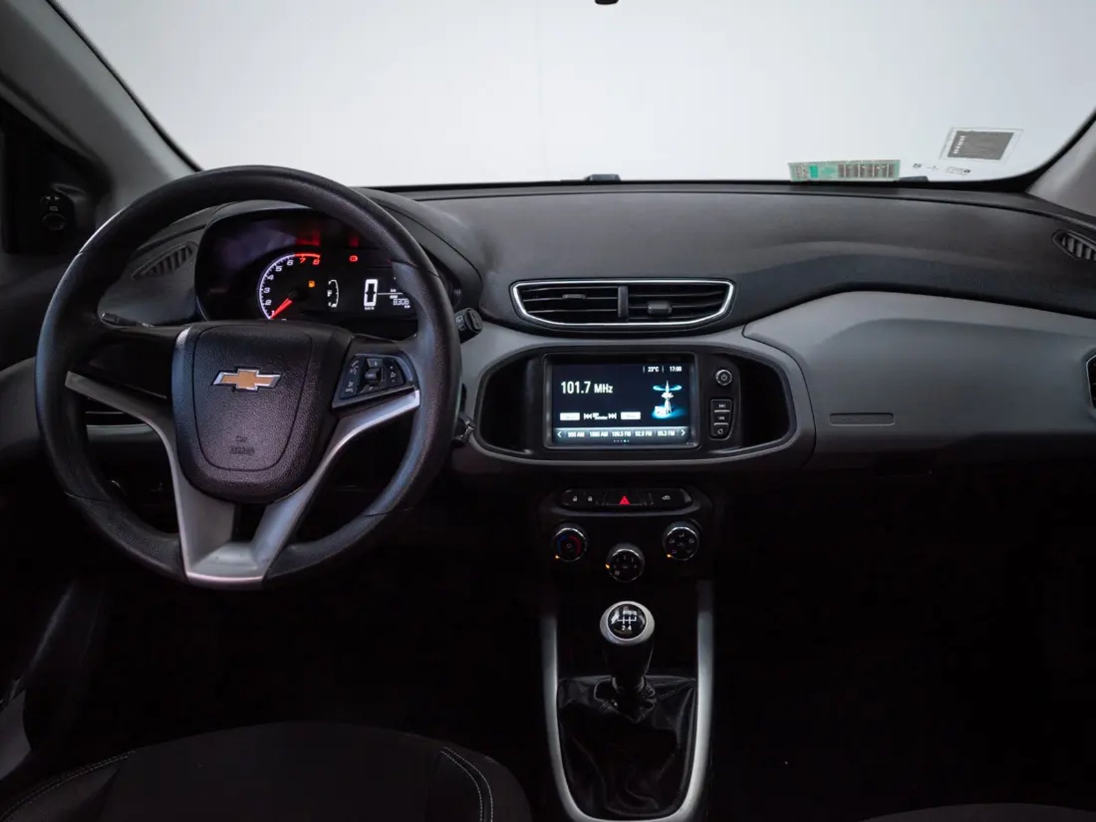 CHEVROLET ONIX 2020 - Imagen 15 de 19