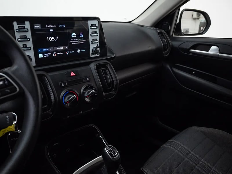 Kia SONET 2025 - Imagen 12 de 19