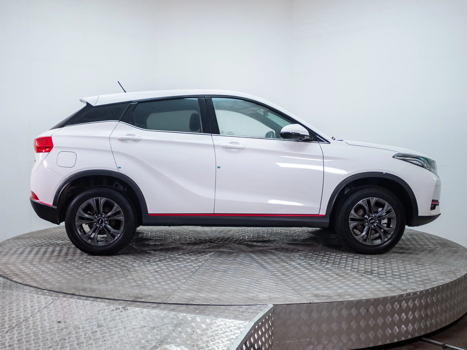 DFSK SUV 500 2026 - Imagen 10 de 18
