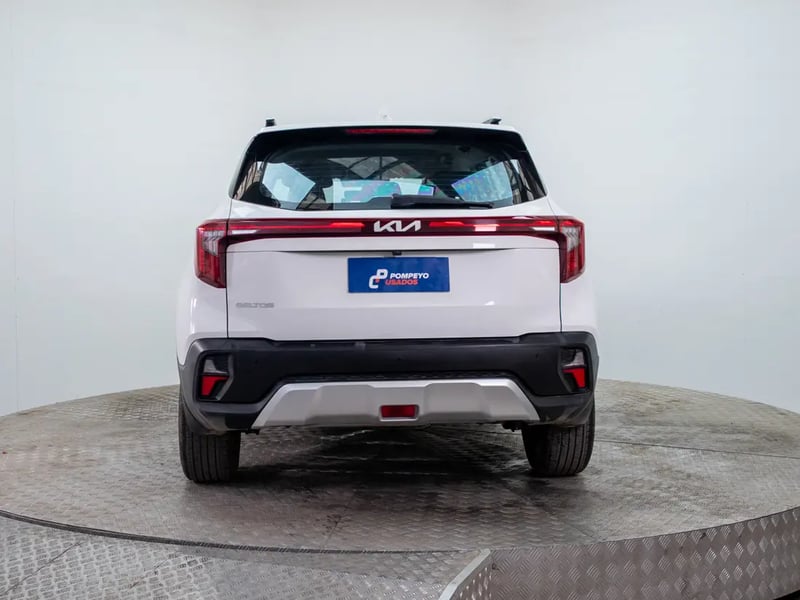 Kia SELTOS 2024 - Imagen 6 de 18