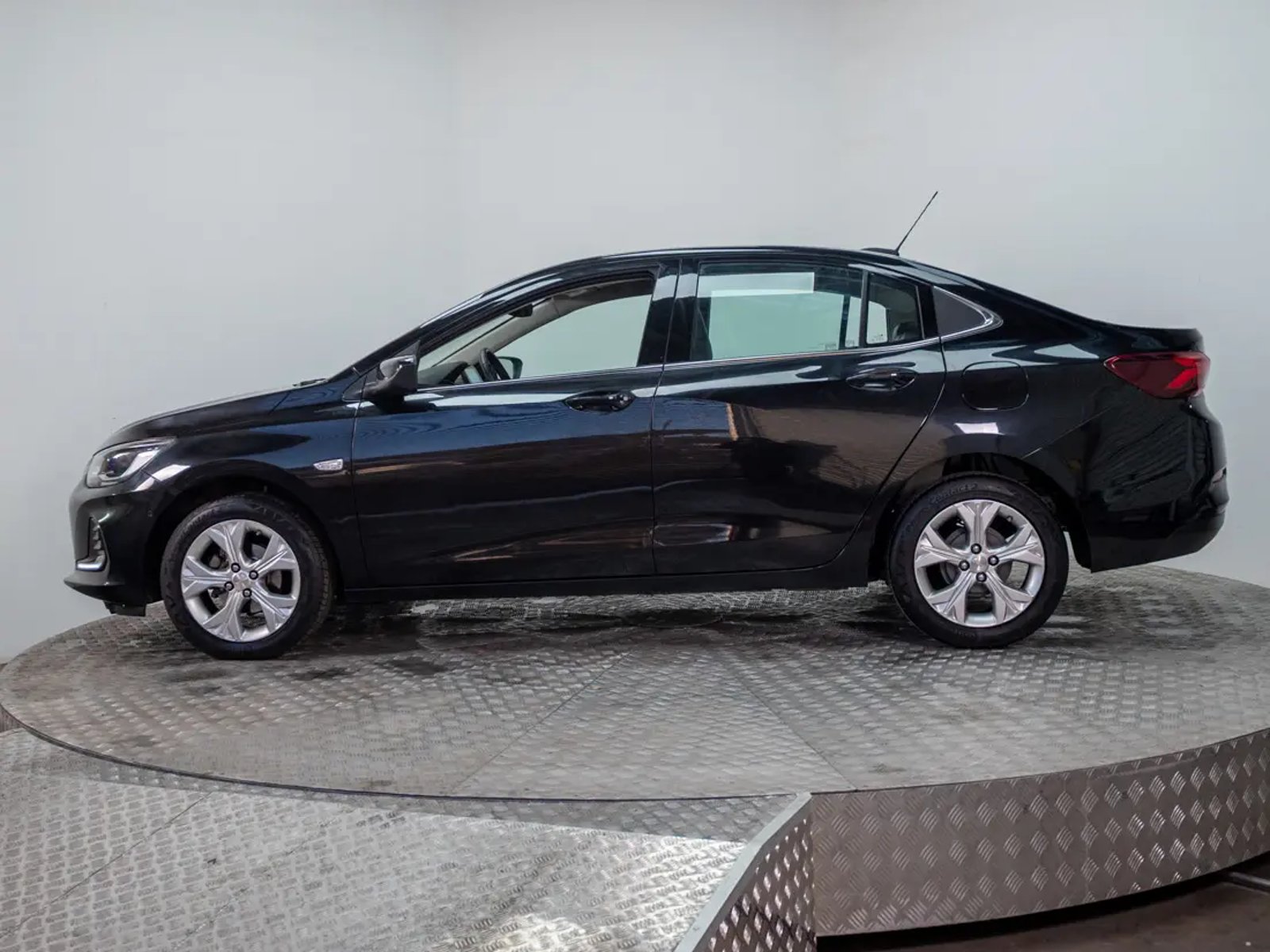 CHEVROLET ONIX 2022 - Imagen 7 de 19
