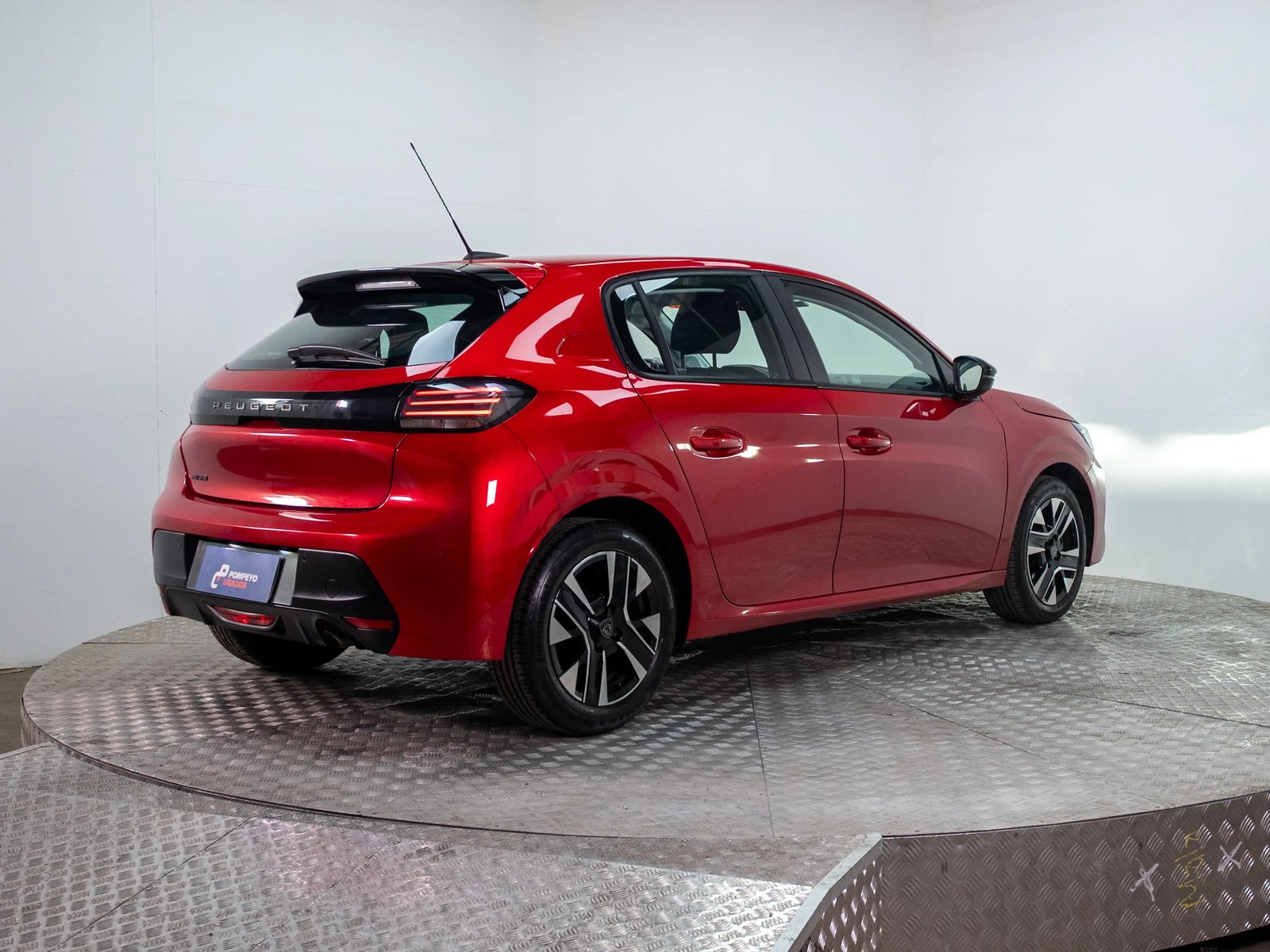 Peugeot 208 2024 - Imagen 8 de 14