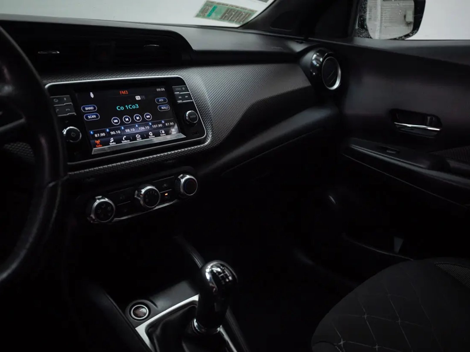 Nissan KICKS 2019 - Imagen 12 de 19