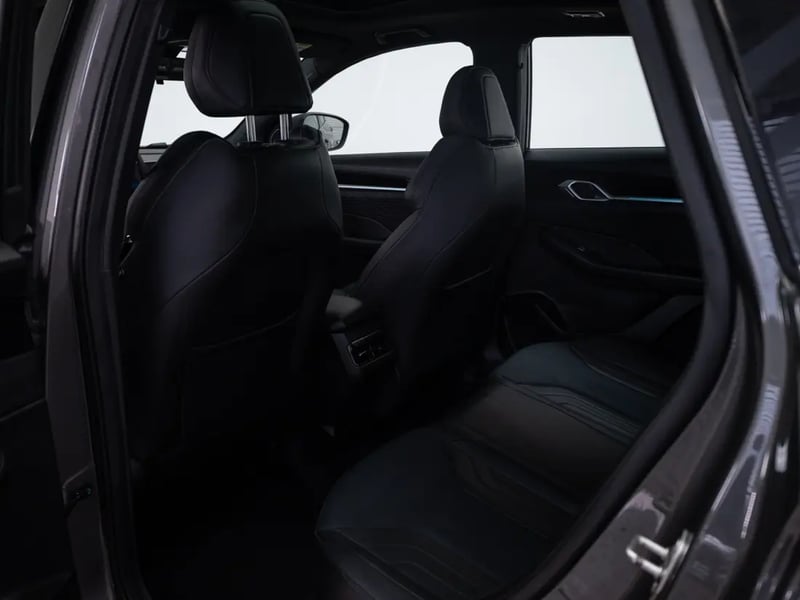 Geely COOLRAY 2025 - Imagen 14 de 19