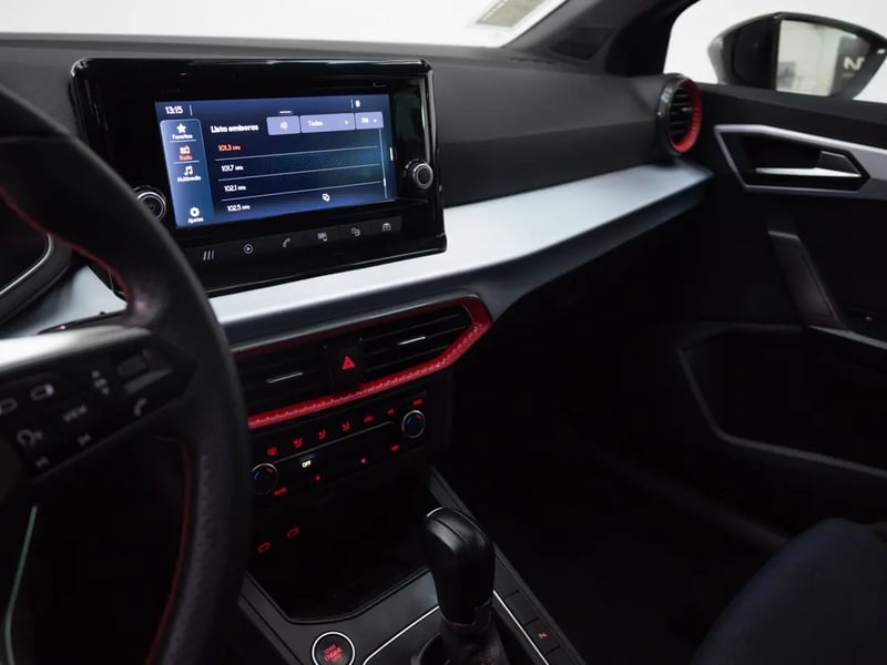 SEAT IBIZA 2023 - Imagen 12 de 20