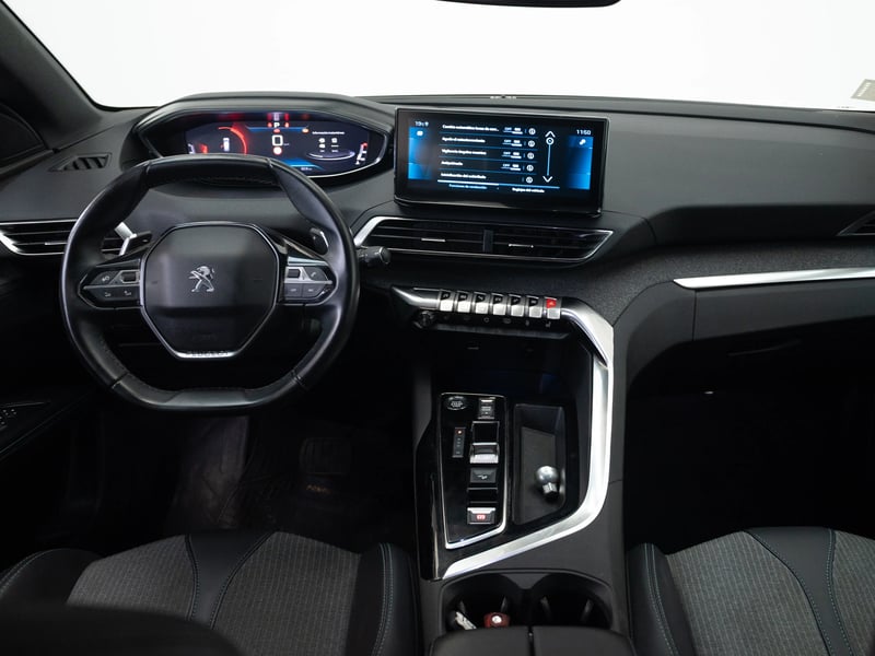 Peugeot NUEVO 5008 2023 - Imagen 15 de 19
