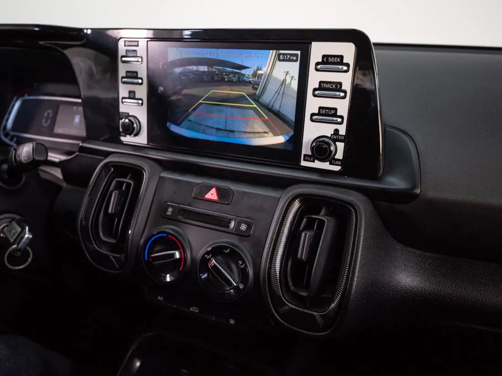 Kia SONET 2025 - Imagen 19 de 20