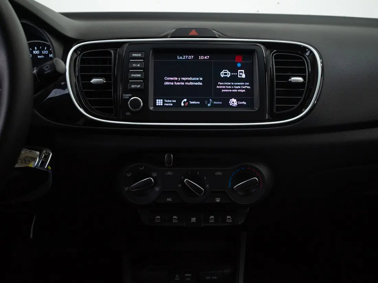 Kia SOLUTO 2026 - Imagen 15 de 19