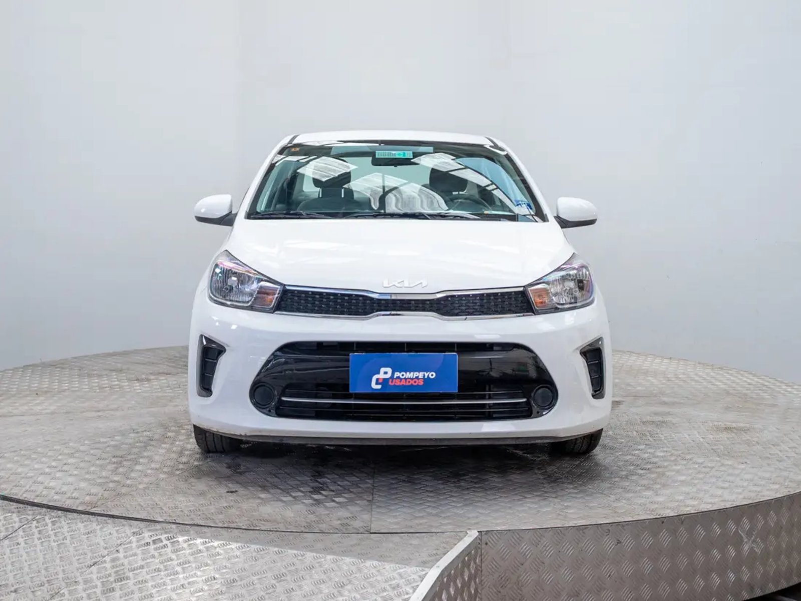 Kia SOLUTO 2024 - Foto 2 de 20