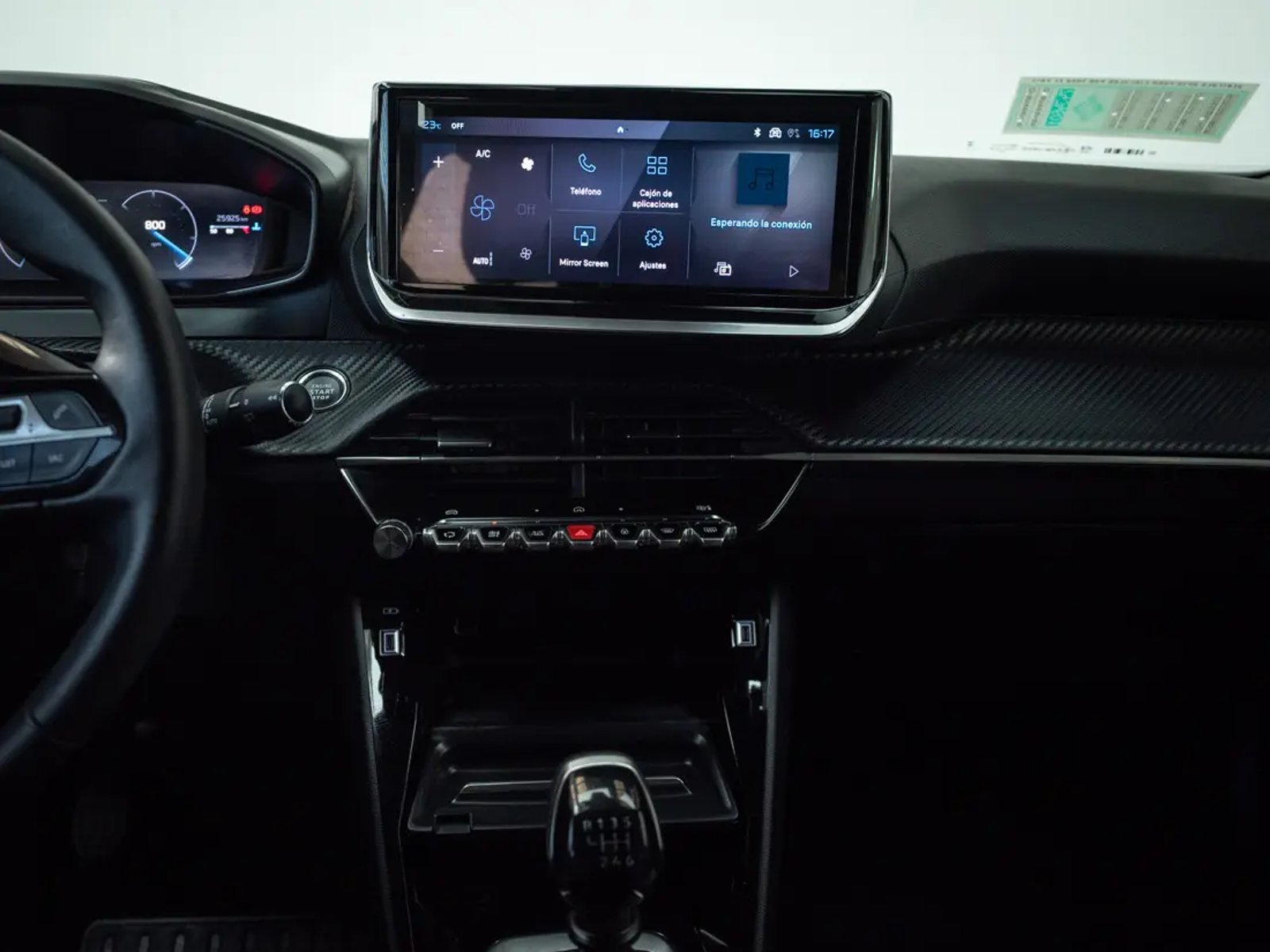PEUGEOT 2008 2025 - Imagen 15 de 20