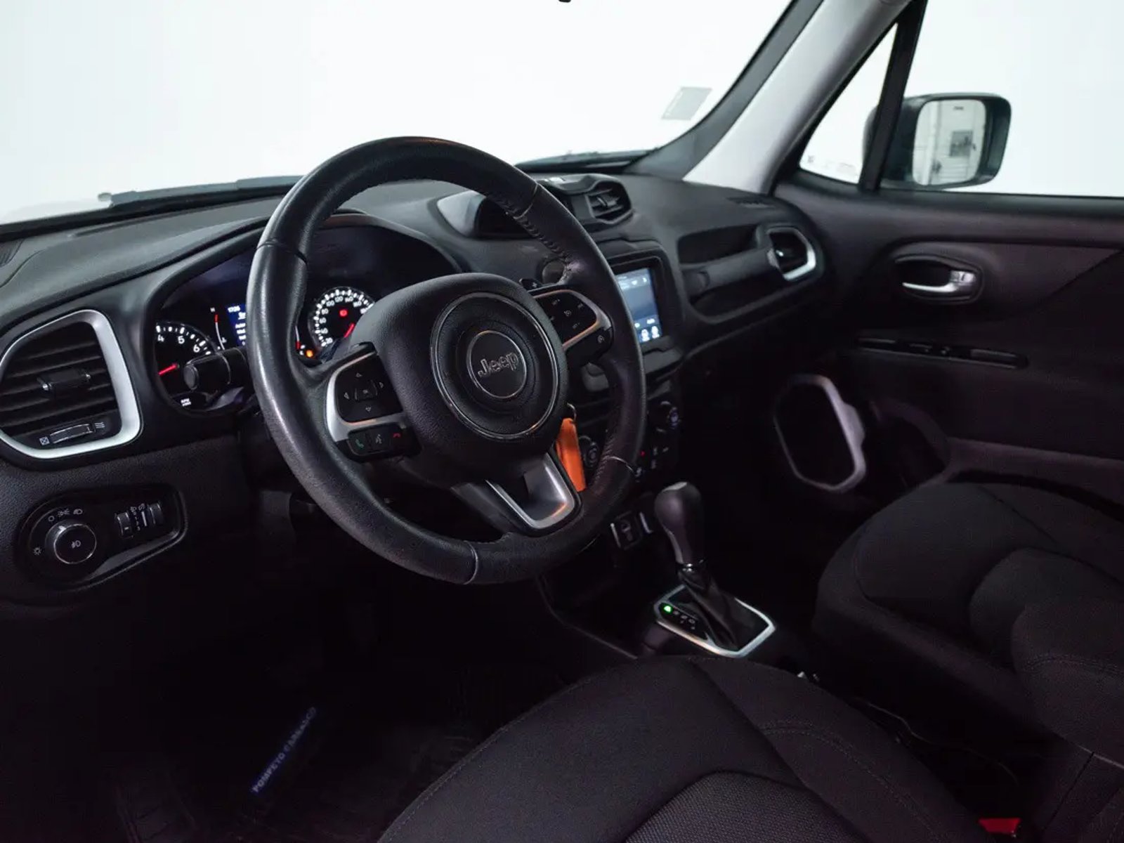 Jeep RENEGADE 2021 - Imagen 14 de 16
