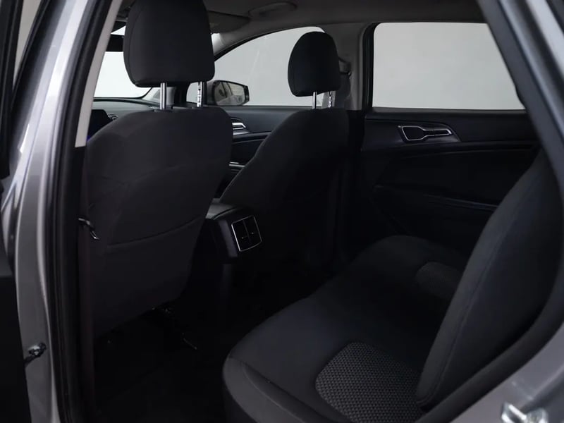 Kia SPORTAGE 2023 - Imagen 14 de 20