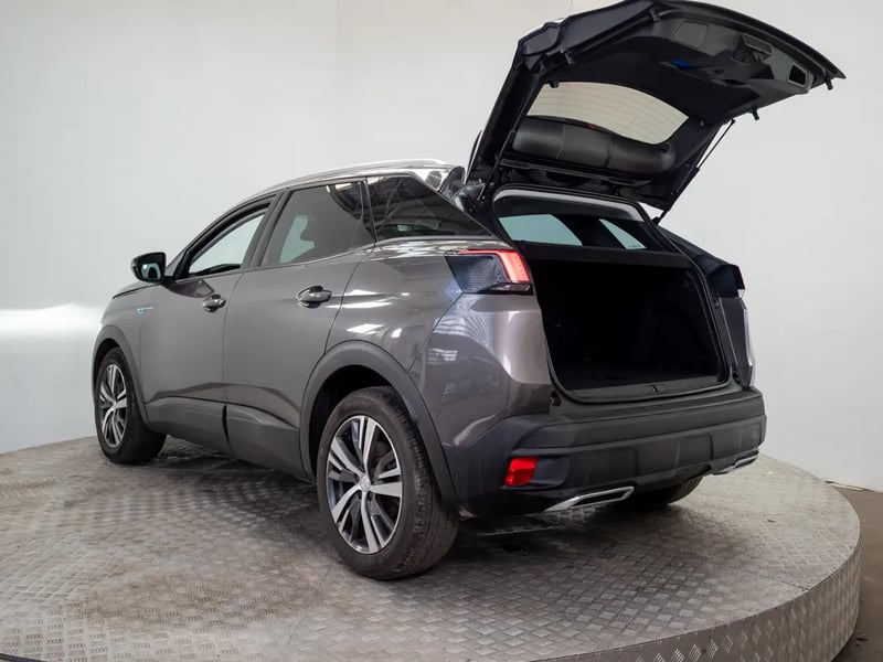 Peugeot 3008 2023 - Imagen 10 de 20
