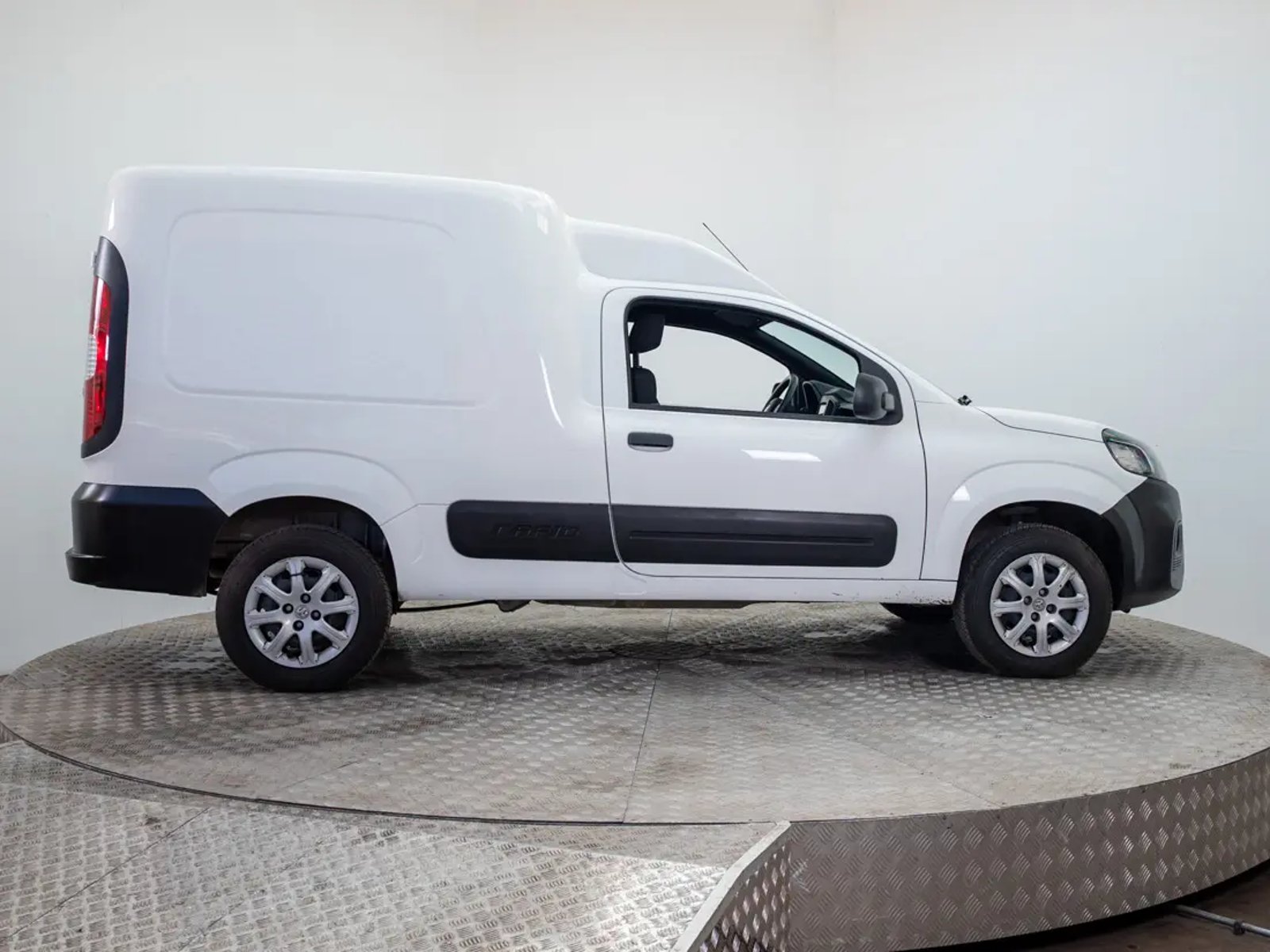 RAM VAN 2023 - Imagen 8 de 17