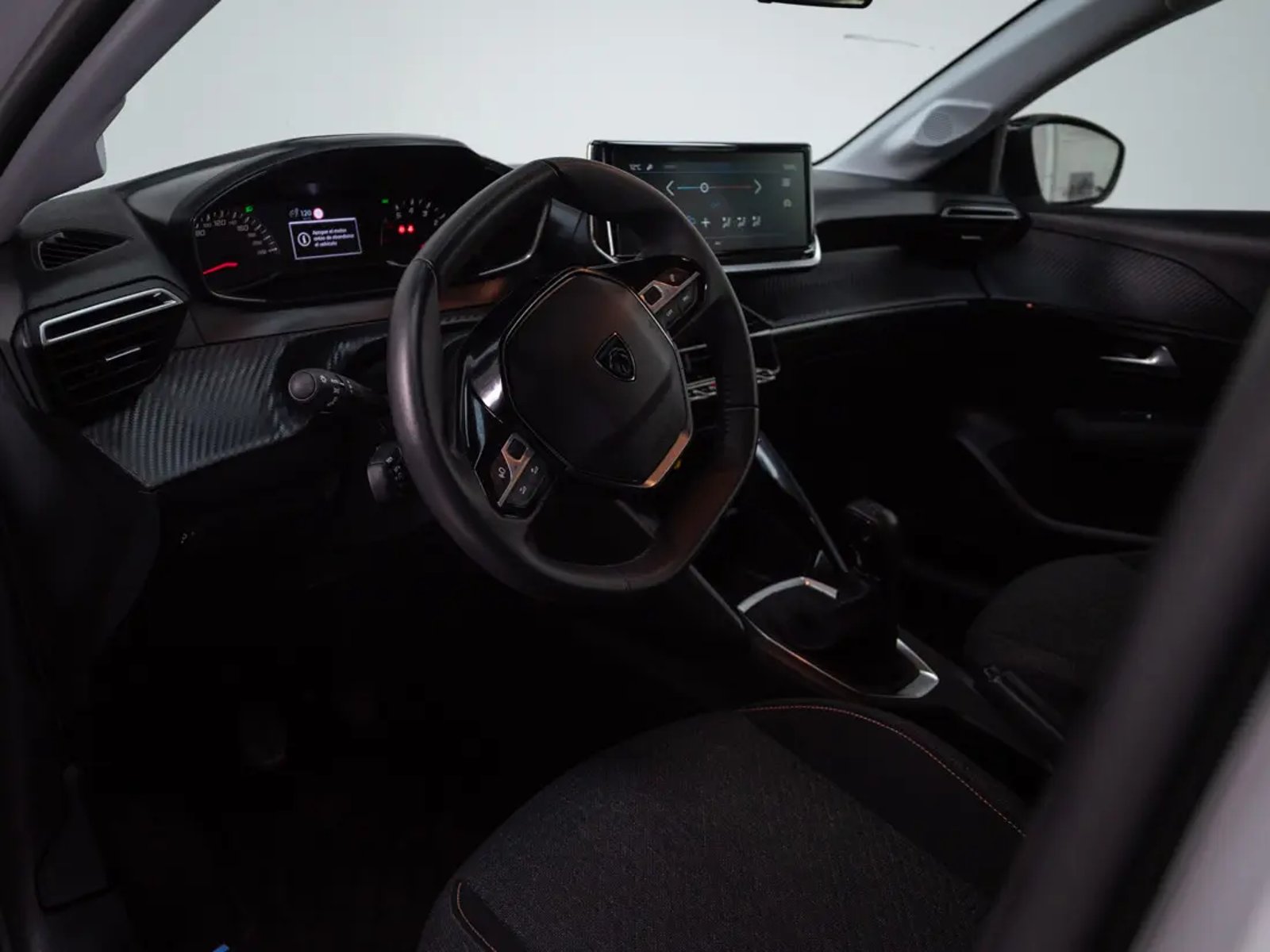 PEUGEOT NEW 208 2025 - Imagen 12 de 19