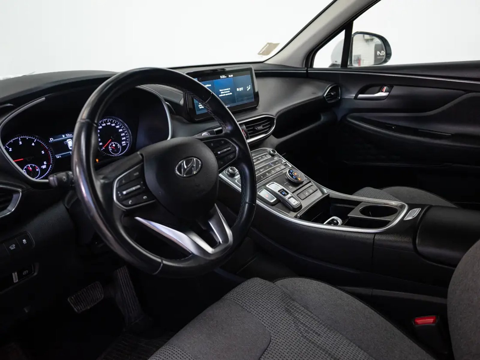 Hyundai SANTA FE 2023 - Imagen 11 de 20