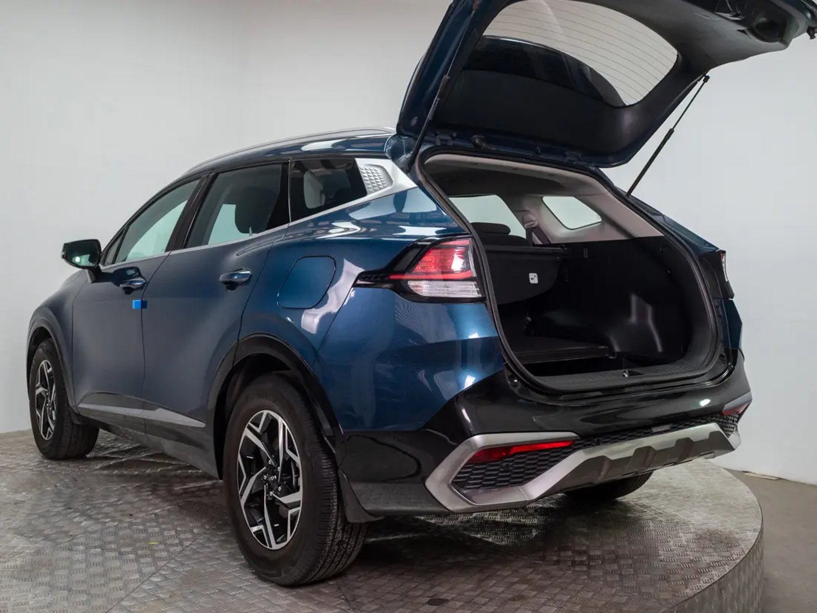KIA SPORTAGE 2023 - Imagen 6 de 17