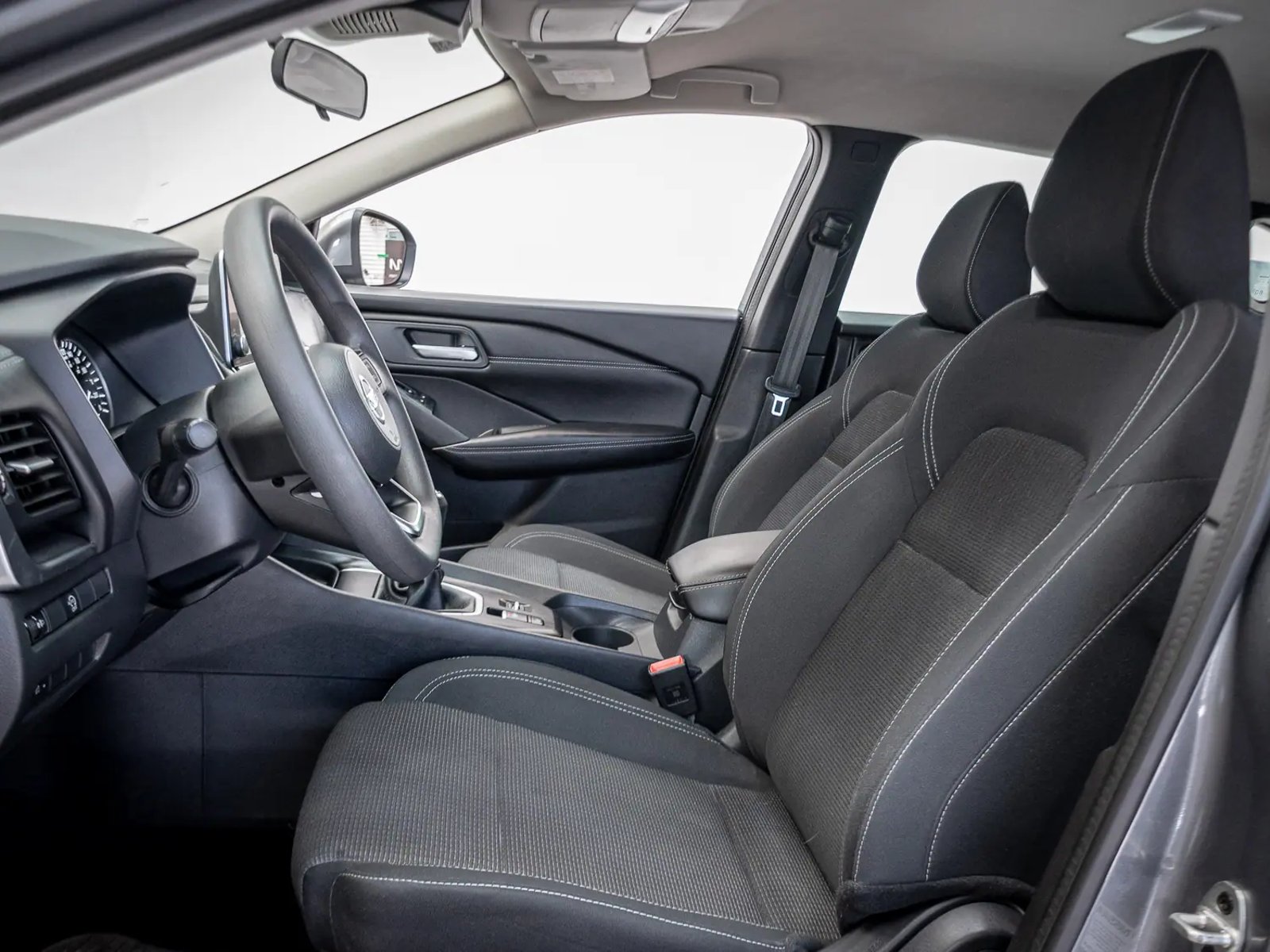 NISSAN QASHQAI 2023 - Imagen 12 de 17