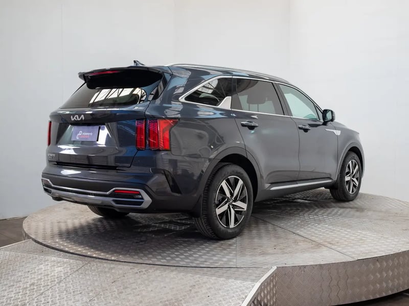Kia SORENTO 2023 - Imagen 7 de 20