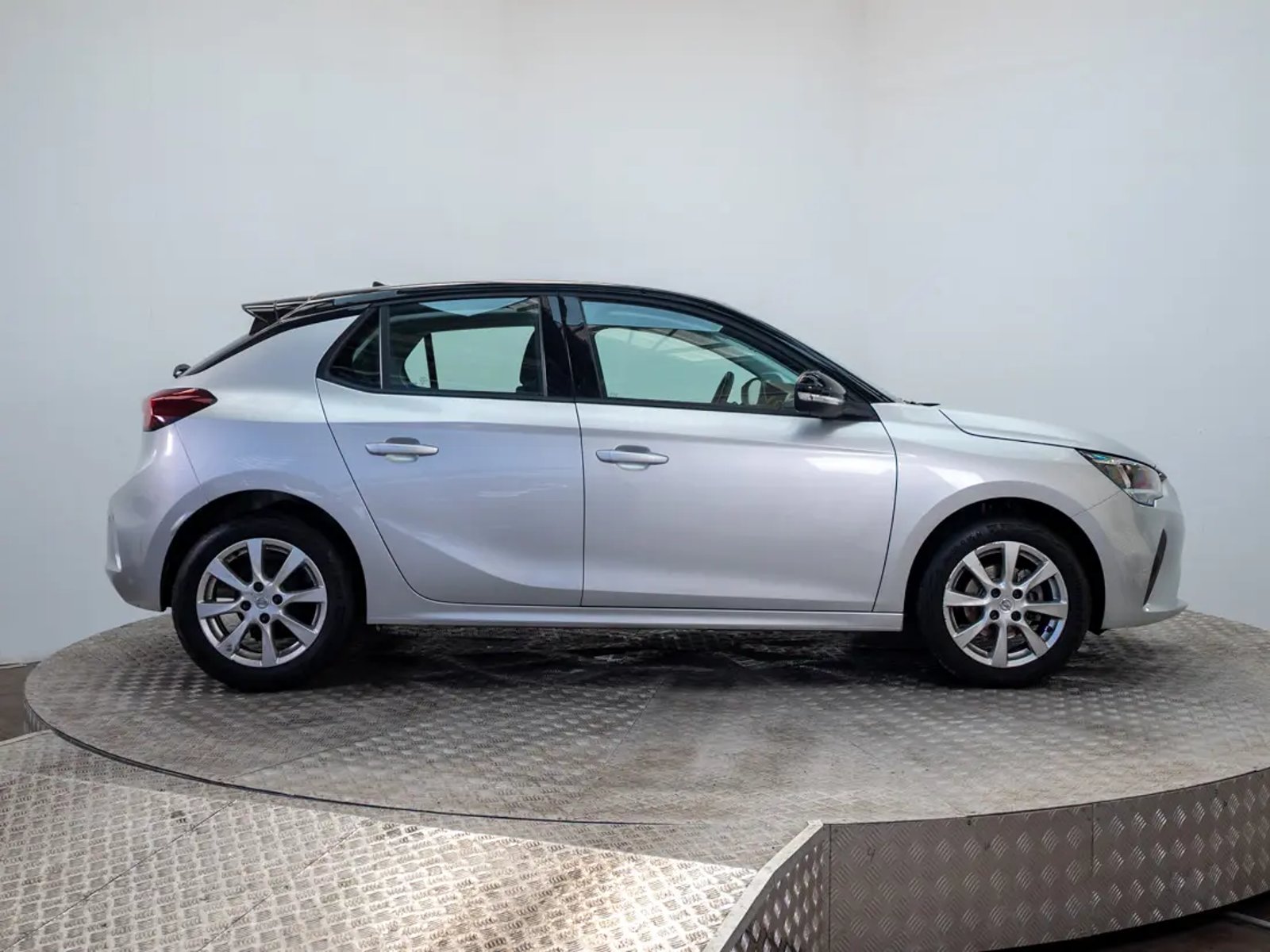 Opel CORSA 2023 - Imagen 8 de 20