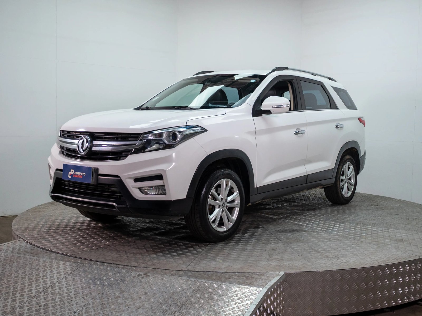 DFSK SUV 560 2024 - Foto 3 de 18