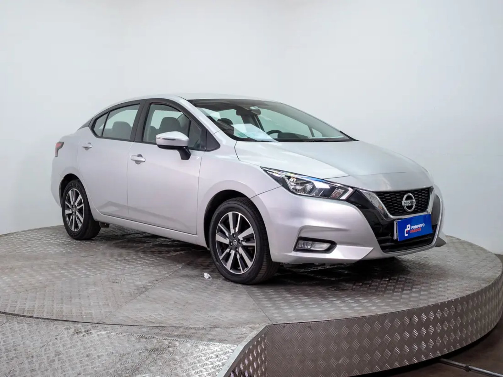 Nissan VERSA 2021 - Imagen 10 de 20