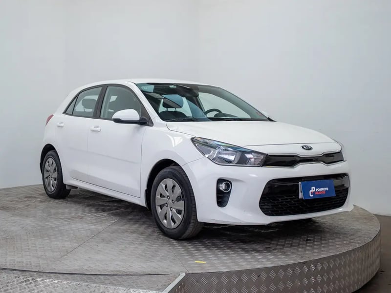 Kia RIO 5 2020 - Imagen 9 de 20