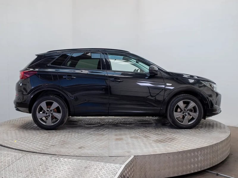 Opel GRANDLAND 2025 - Imagen 8 de 20
