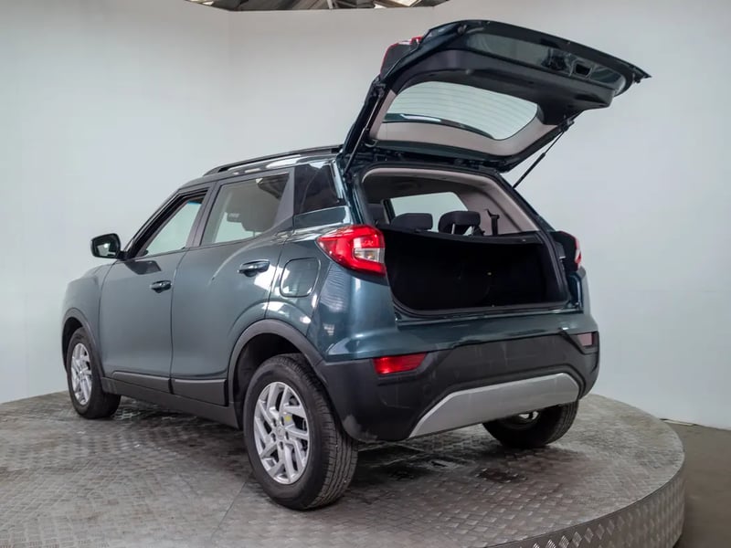 Mahindra XUV300 2024 - Imagen 10 de 20