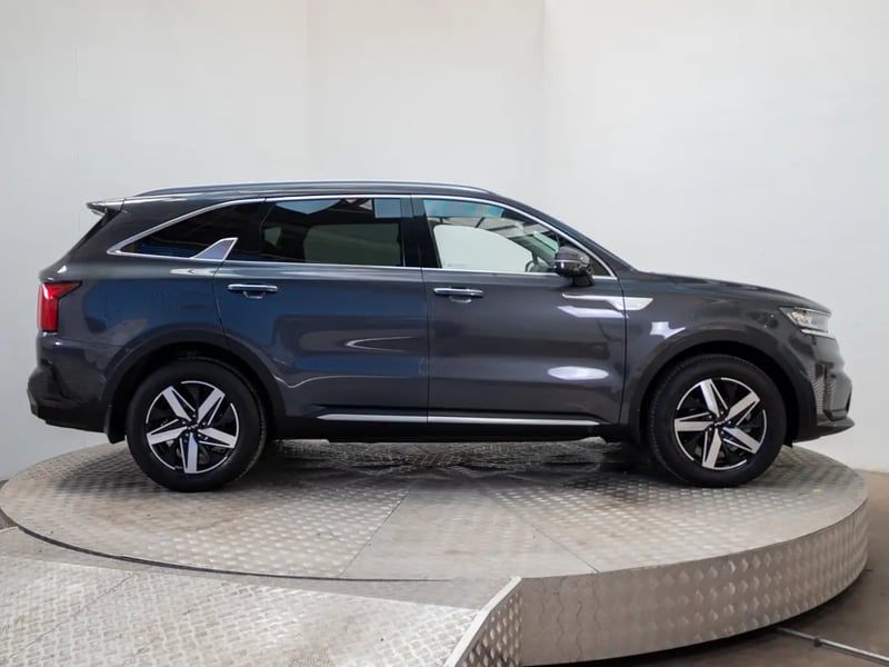 Kia SORENTO 2023 - Imagen 8 de 20