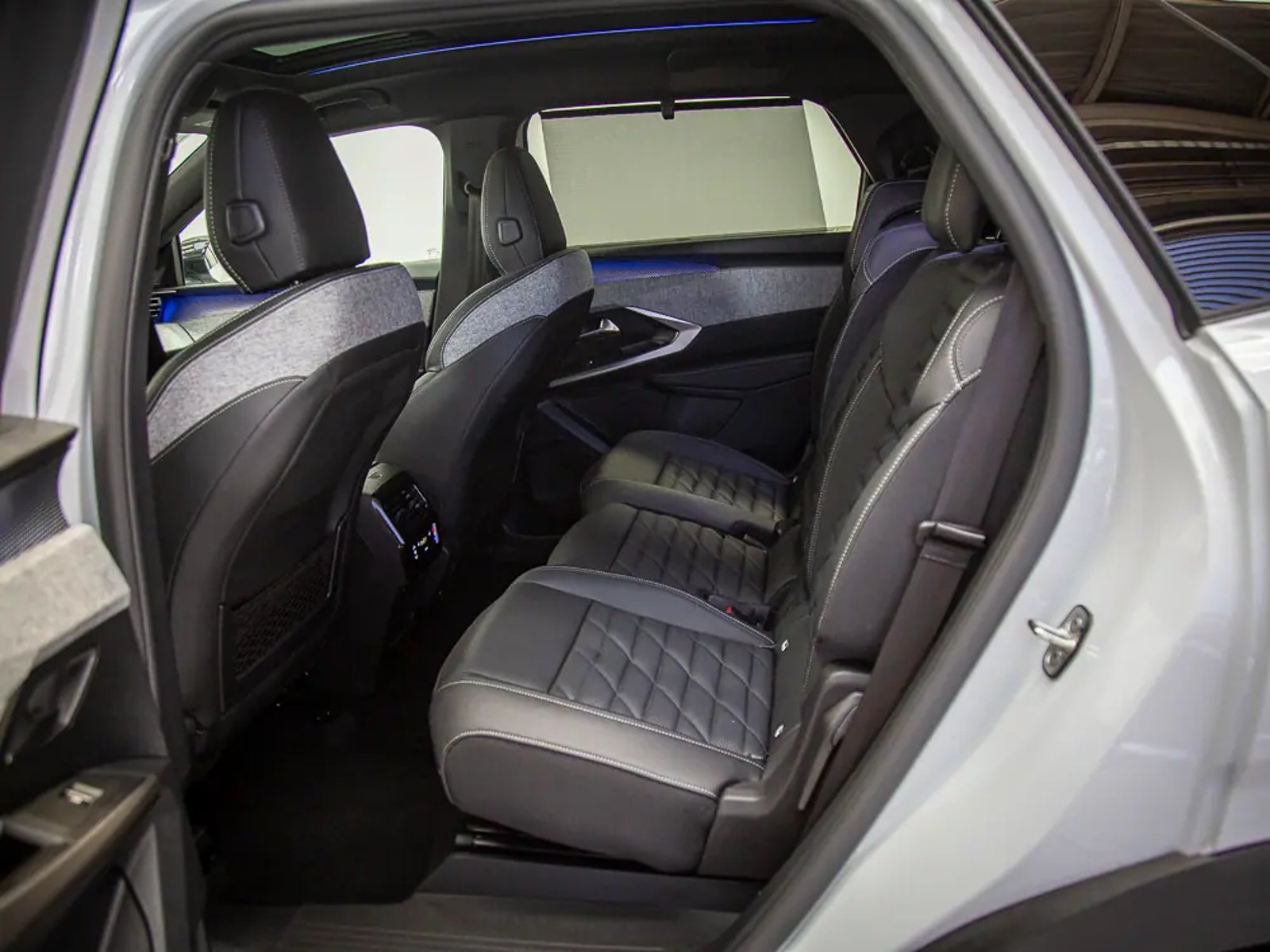 PEUGEOT 5008 2025 - Imagen 15 de 20