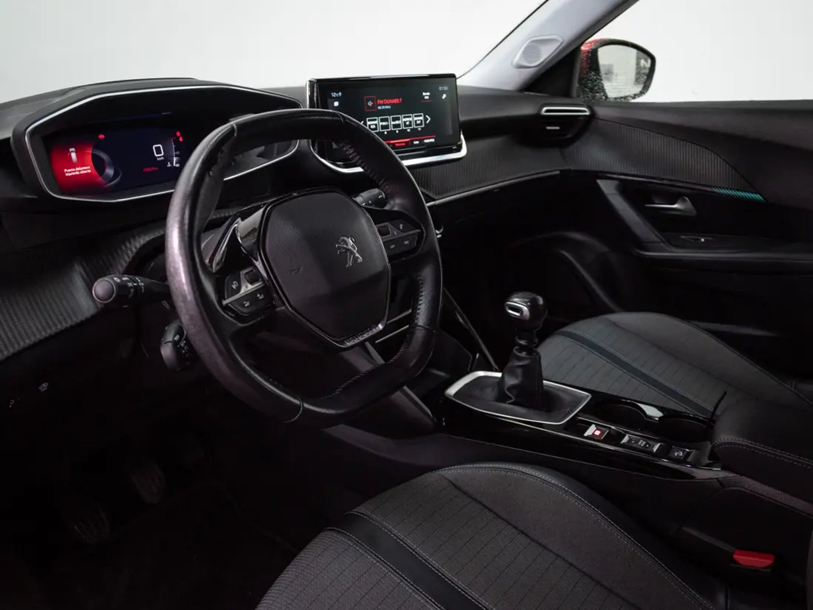 Peugeot 2008 2021 - Imagen 11 de 20