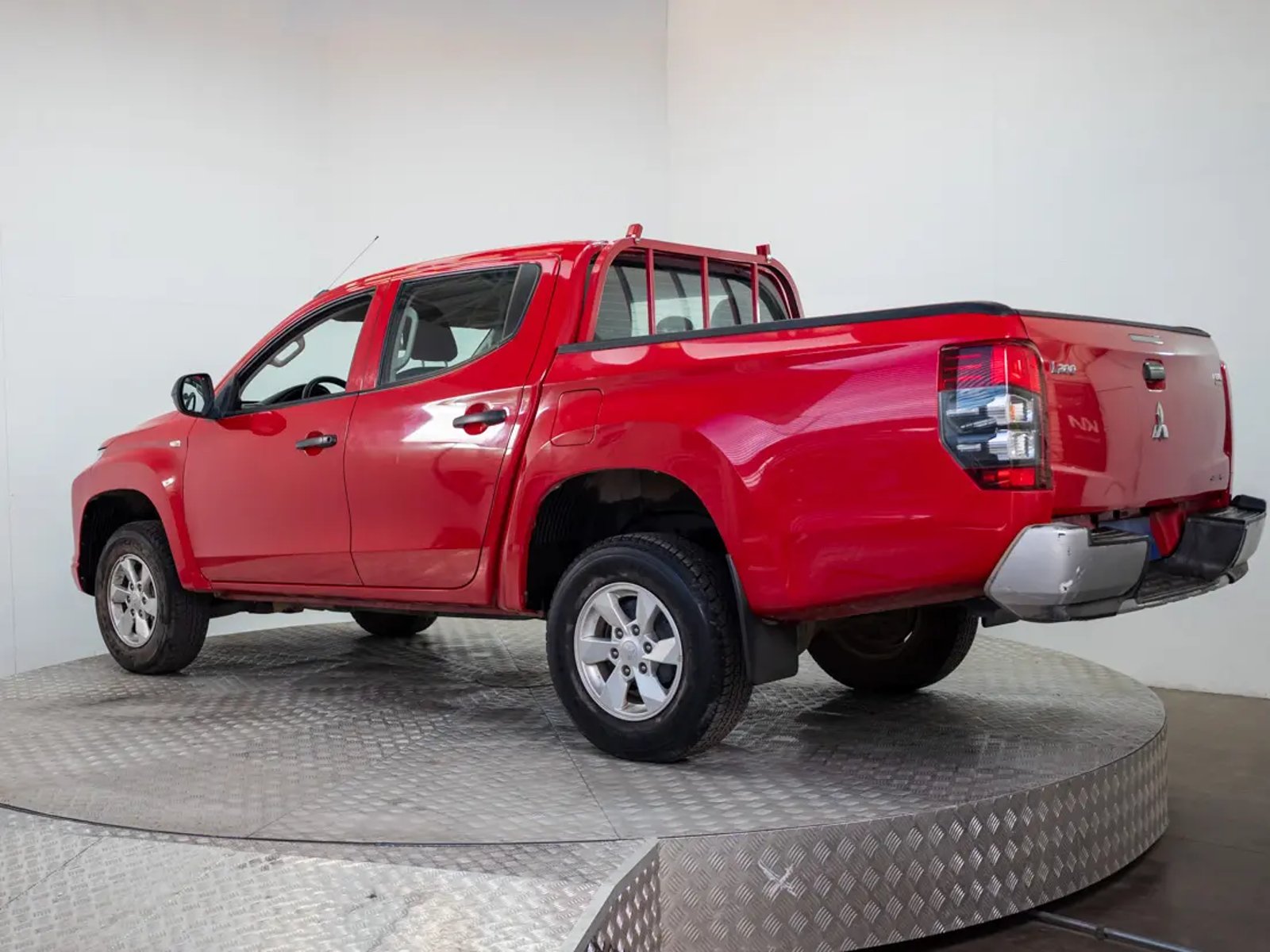 MITSUBISHI L-200 2021 - Imagen 6 de 19