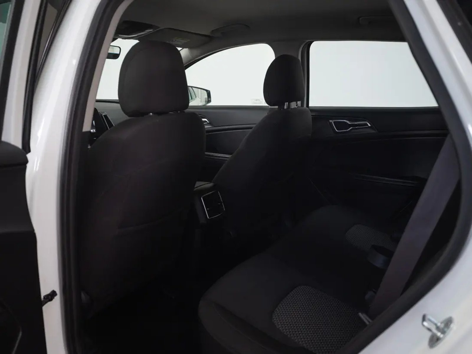 Kia SPORTAGE 2022 - Imagen 14 de 19